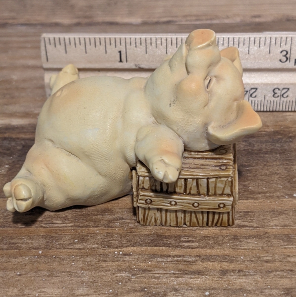 Pigsville laying pig figurine vintage collection from 1992